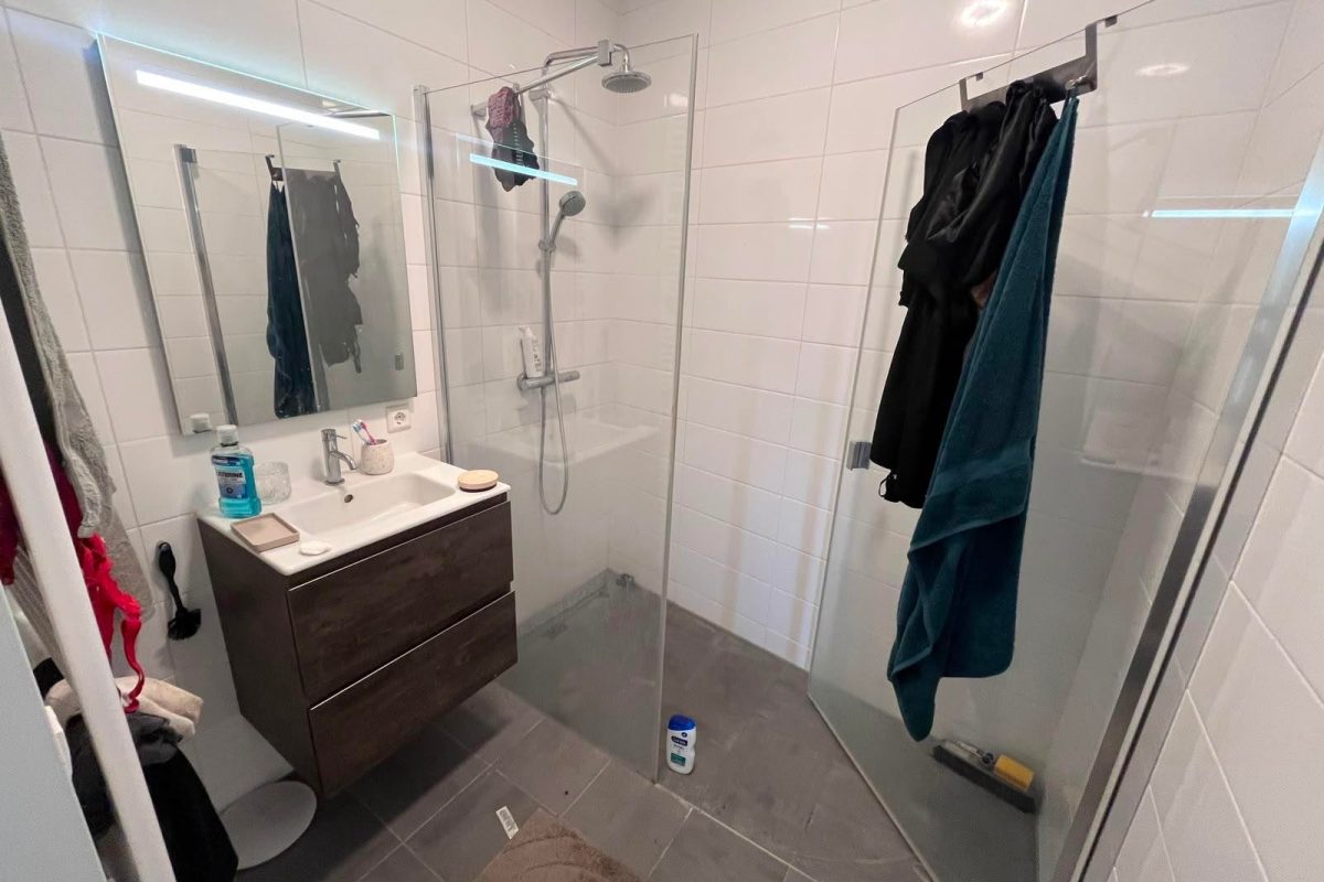 77e04d91